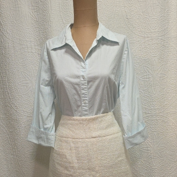 Kim Rogers Tops - Women's Light Blue & White Striped Top Shirt Blouse Button Down Business Casual